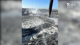 當地的太陽能板，已經不是第一次出包，尤其這次在海面上，更怕會擴大污染（圖／TVBS）