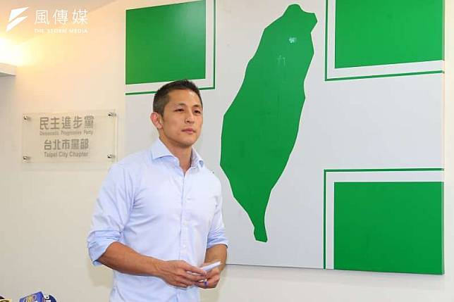 獲民進黨徵召參與台北市第3選區立委補選的吳怡農承諾，他會打一場環保的選舉：不掛看板、不插棋子。（資料照，顏麟宇攝）
