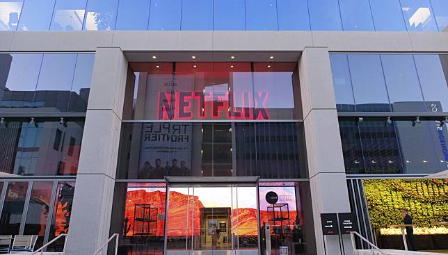 Netflix共同執行長Ted Serandos宣佈未來推出低價、附帶廣告的訂閱方案。   圖：取自Netflix官方部落格
