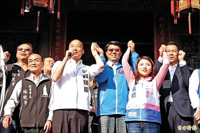 雲林副議長蘇俊豪(右一)表示，明天會出席韓國瑜斗六的造勢活動。(本報資料照)