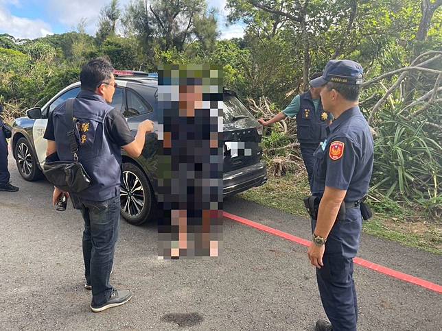 陳嫌等4人組成盜獵集團，涉嫌以徒手捕捉或非法使用槍枝獵殺等方式，獵捕活體梅花鹿及將其獵殺後，割取梅花鹿鹿茸。（墾管處提供）