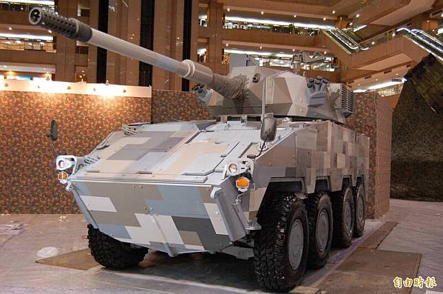 「雲豹」輪型戰車原型車於今年6月完成研發測評。(資料照)