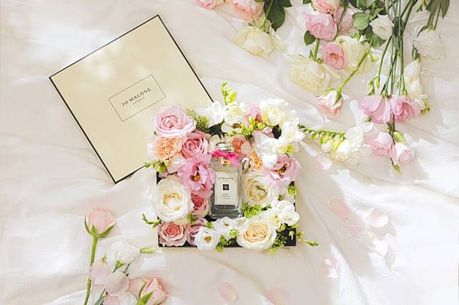 Jo Malone London 2023七夕情人節限定愛情鮮花盒。