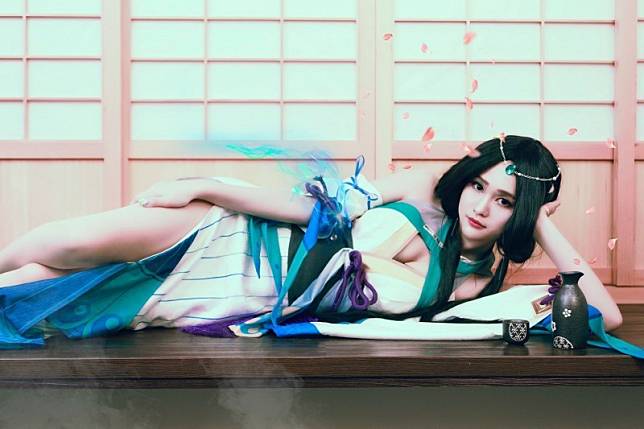 立委賴品妤(見圖)除了喜愛動漫，更是個身體力行的Cosplayer，造型大膽，讓不少人眼睛為之一亮。(圖擷自總一 Souichi Cosplay)