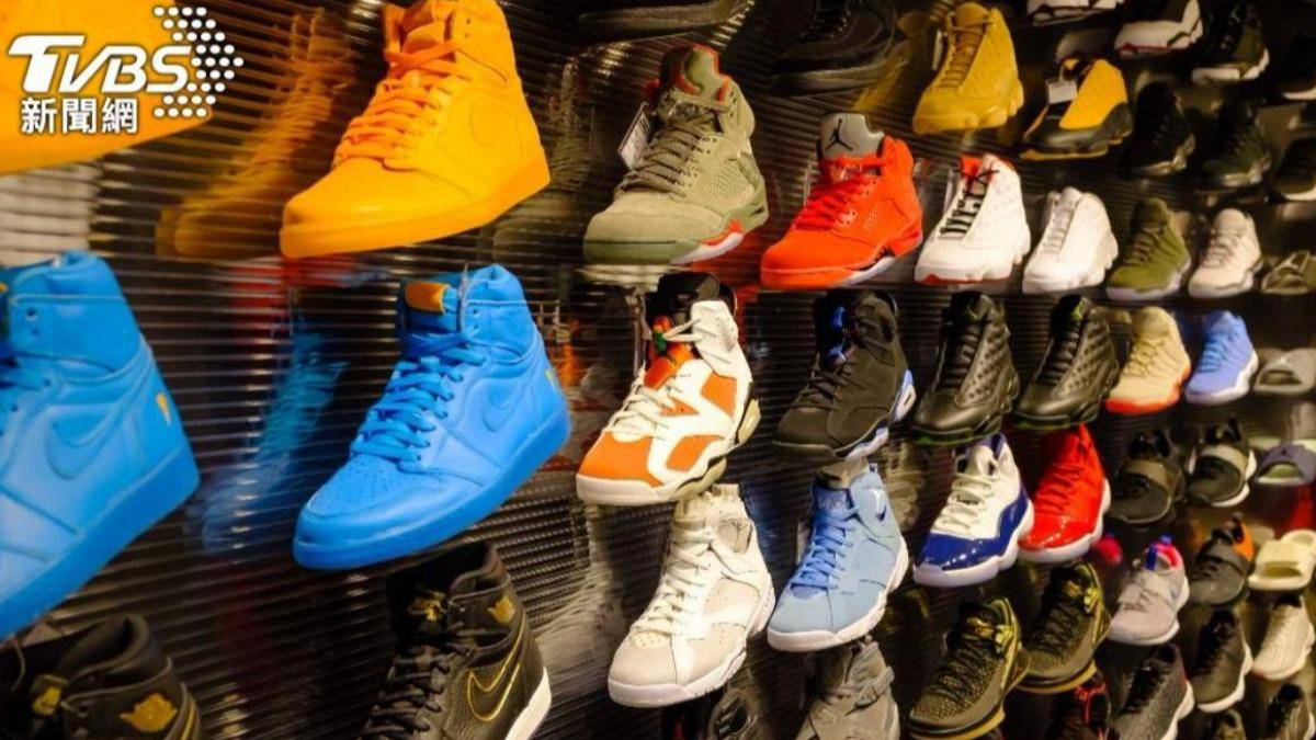 Nike死守經典款缺乏創新 年輕人改瘋潮牌On及Hoka | TVBS | LINE TODAY