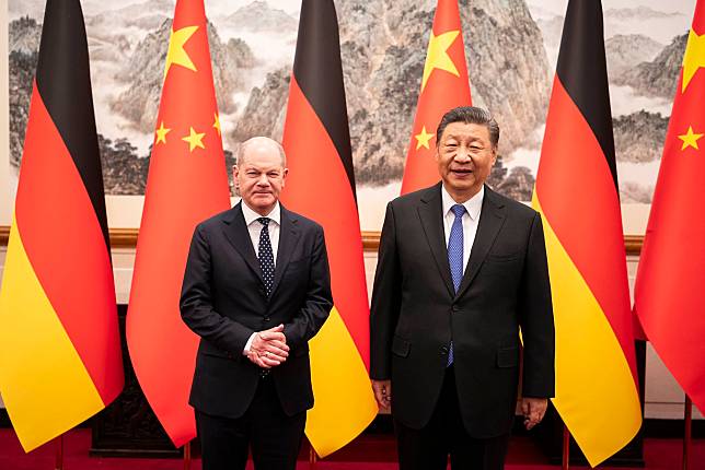 德國總理蕭茲(Olaf Scholz)16日在北京會見中國國家主席習近平。 (圖:@Bundeskanzler)