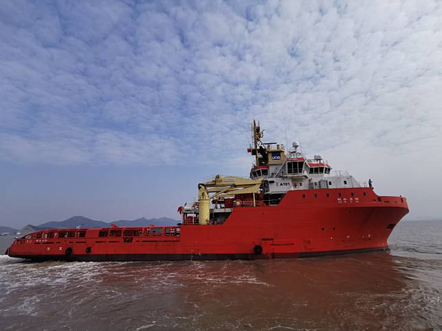 中國海事局網站發布消息，「聯合啟瑞號」拖船在東海附近沉沒。(圖擷取自中國福建聯合海洋工程有限公司網頁)
