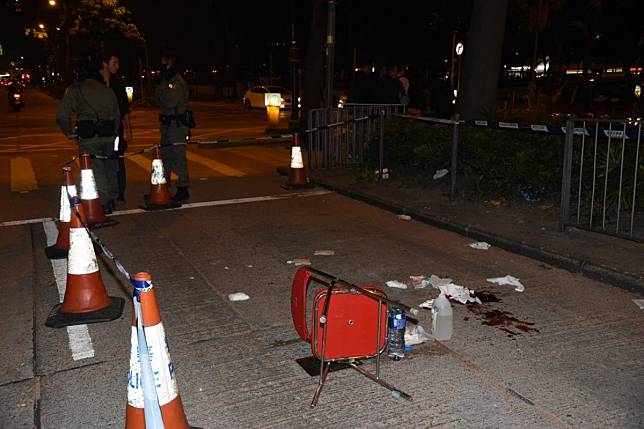 The victims gave chase after they were attacked by six armed robbers at around 5.40pm on Tuesday. Photo: Handout