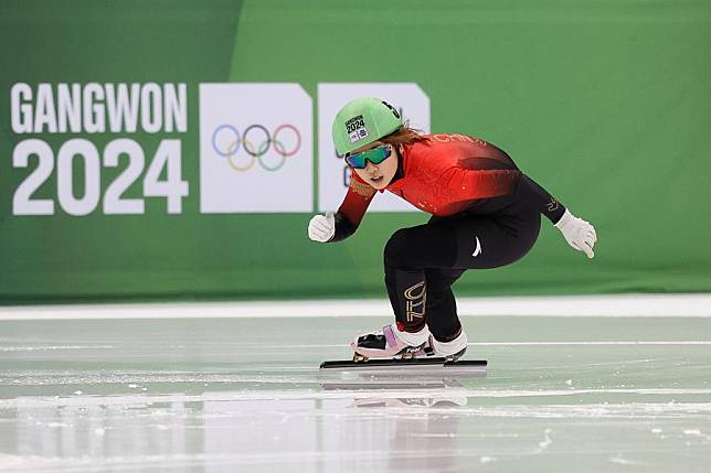 Yang Jingru in action during the women's short track speed skating 1,500m Final A at the Gangwon 2024 Winter Youth Olympic Games in Gangneung, South Korea, Jan. 20, 2024. (Xinhua/Xu Yanan)