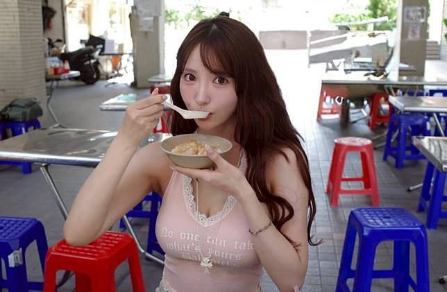 三上悠亞對台灣早餐接受度超高，認為鹹豆漿就像茶碗蒸一樣好吃。（圖／IG@yua_mikami）