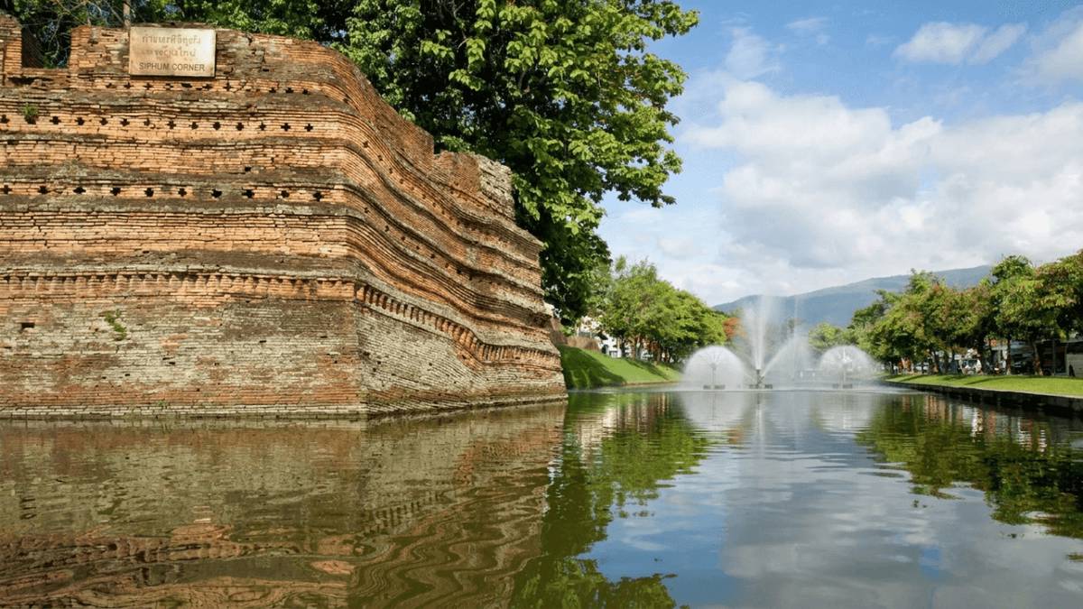 Myanmar’s middle class fuels Chiang Mai’s economy | Thai PBS World ...