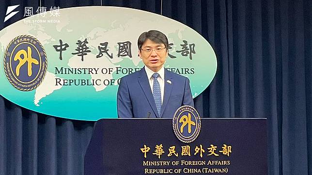 外交部17日上午舉行例行記者會，發言人蕭光偉主持並回應媒體提問。（鍾秉哲攝）