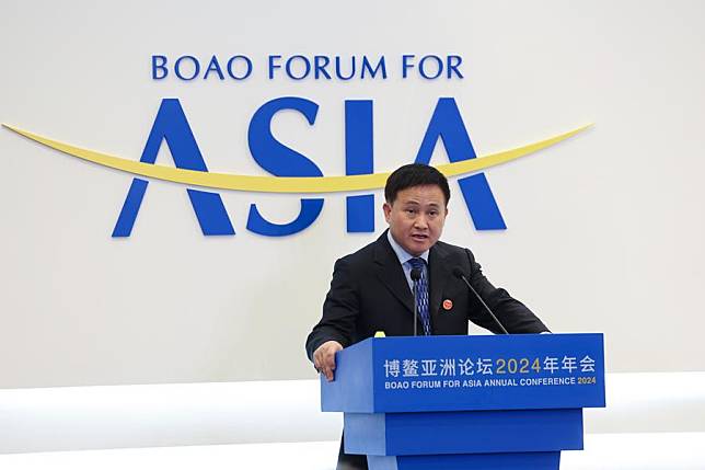Pan Gongsheng, governor of the People's Bank of China, speaks at a panel discussion themed on “Deepening Financial Cooperation in Asia” during the Boao Forum for Asia (BFA) Annual Conference 2024 in Boao, south China's Hainan Province, March 27, 2024. (Xinhua/Tang Rufeng)