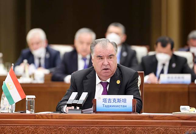 Tajik President Emomali Rahmon speaks during the first China-Central Asia Summit in Xi'an, northwest China's Shaanxi Province, May 19, 2023. (Xinhua/Ding Haitao)