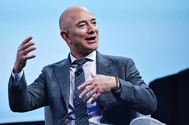 亞馬遜（Amazon）創辦人貝佐斯（Jeff Bezos）旗下的太空公司「藍色起源」（Blue Origin）傳出大裁員。（資料照，AFP）