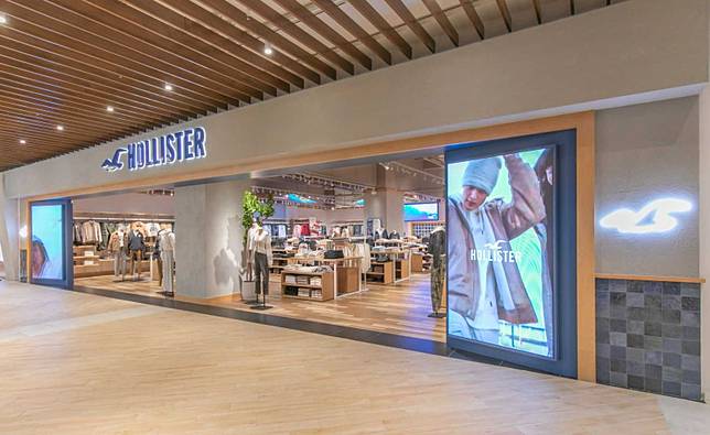 Hollister House LaLaport Styletc LINE TODAY