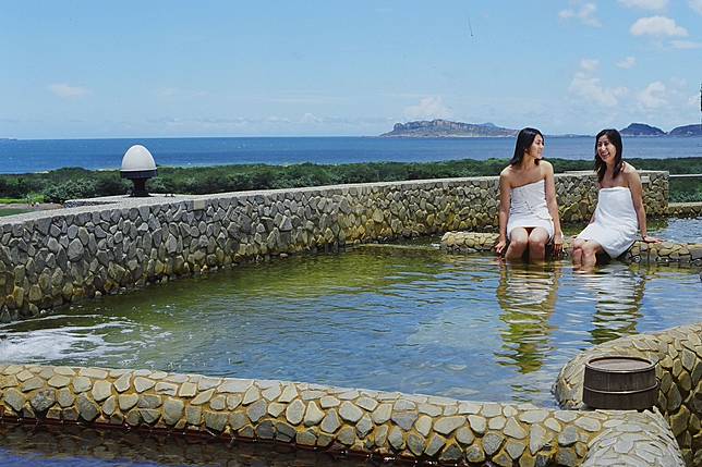 ▲到北海岸享受泡湯的樂趣（圖 / 交通部觀光局北觀處）