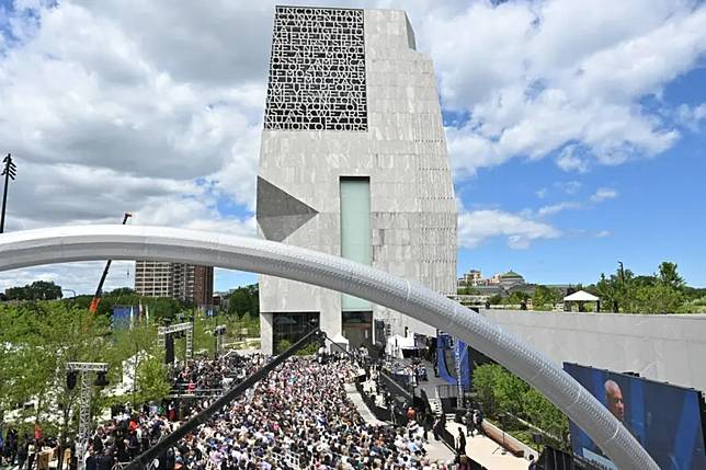    ▲歐巴馬總統圖書館芝加哥盛大開幕　三任前總統同台致賀（圖／美聯社／達志影像）  