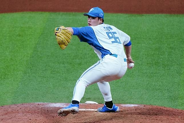 孫易磊變化球最驚艷　新庄監督遺憾未能把勝利球送給孫爸孫媽