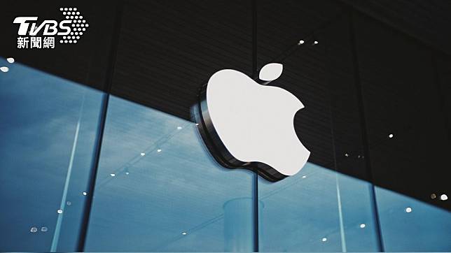 蘋果公司將在9月8日凌晨1點舉辦線上活動，外預期將發表iPhone 14系列手機。(圖 / shutterstock)