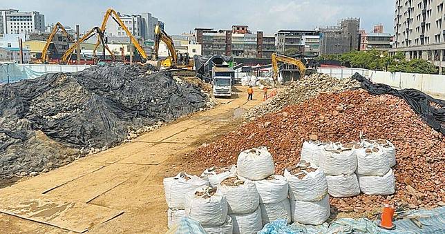 龜山社宅基地挖出大秘寶！地底藏營建廢棄物　半年仍清不完