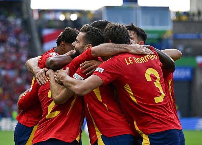 Players of Spain celebrate scoring during the UEFA Euro 2024 Group B match against Croatia in Berlin, Germany on June 15, 2024. (Xinhua/Ren Pengfei)