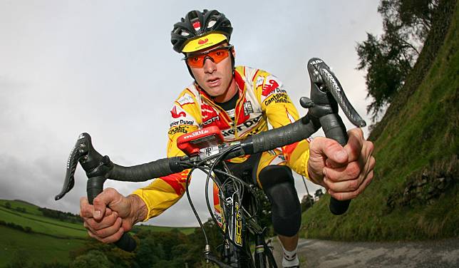 David Millar training in the Peak District, UK. He raced in the Tour de France and even held the yellow jersey. He lived in Hong Kong as a teenager. Photo: Steve Thomas