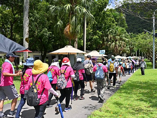 跟著淡蘭古道旅行 探索台版文青秘境