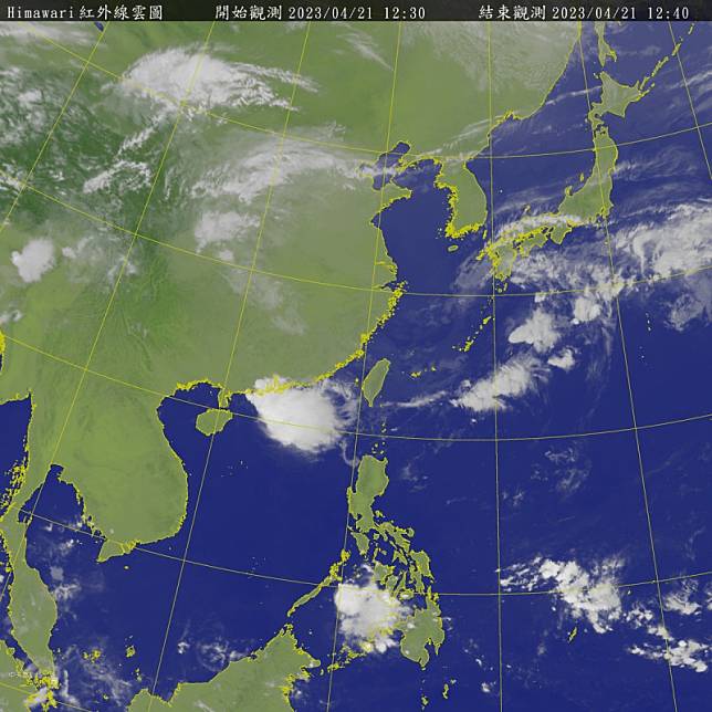 《台灣颱風論壇》解釋這次春雨對南部影響不大，是因為東沙島附近的強烈雷雨帶滯留了快一天，間接消耗西南風帶來水氣。 圖：取自中央氣象局網站