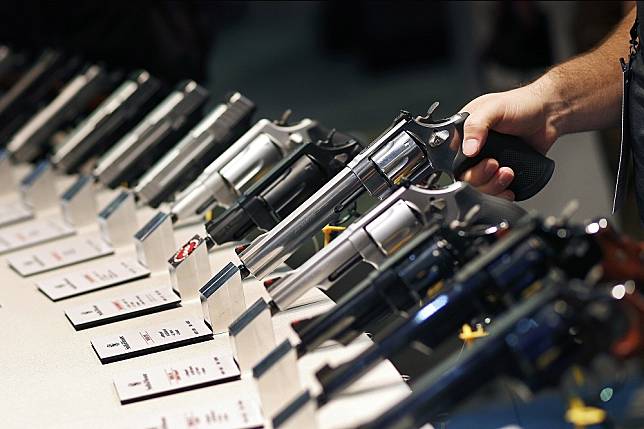 「小型武器調查」發現目前全球槍枝流通數超過 10億。（美聯社）