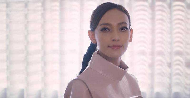 姚以緹挑戰扮演機器人 戴放大片撐2分鐘不眨眼 | 鏡週刊 | LINE TODAY