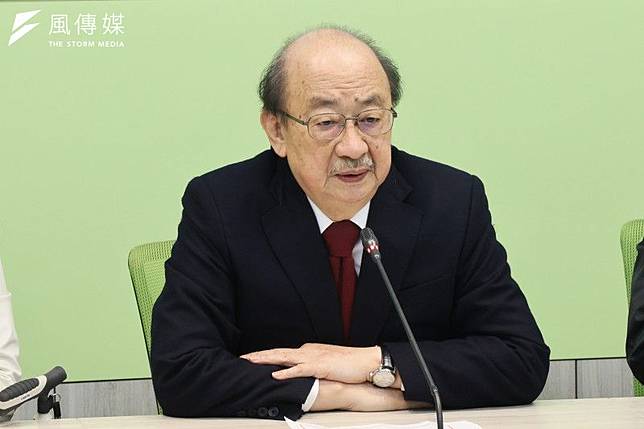 民進黨立院黨團總召柯建銘2日舉行記者會，揚言要把區域藍委全部罷掉。（資料照，柯承惠攝）