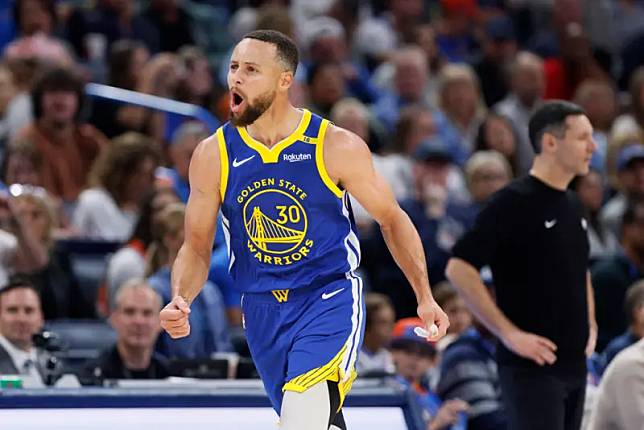 勇士主將Stephen Curry全場23投13中，三分球13投7中，狂砍36分7助攻5籃板，帶領球隊以127：116贏球，拿下本季第8勝。