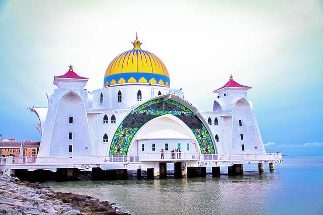 ▲馬六甲景點打卡去-馬六甲海峽清真寺。（圖／攝影者：Sham Hardy, Flickr CC License）