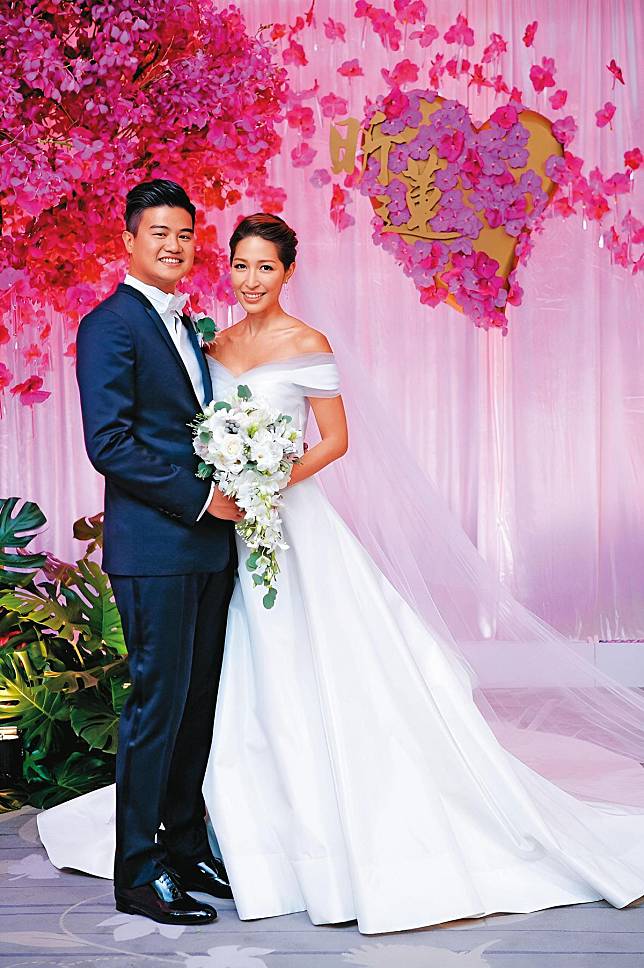 吳昕豪和胡亦蓮在2015年完婚，兩人現育有2子1女。（台新金提供）