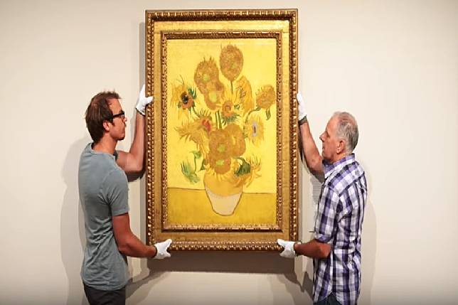 荷蘭梵谷美術館館藏名畫《向日葵》（ Sunflowers）。 （翻攝自Youtube）
