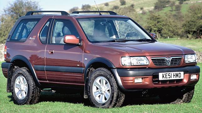 圖為掛上Vauxhall商標的二代三門Frontera，搭載分離式大樑主打越野性能。(圖片來源/ Opel)