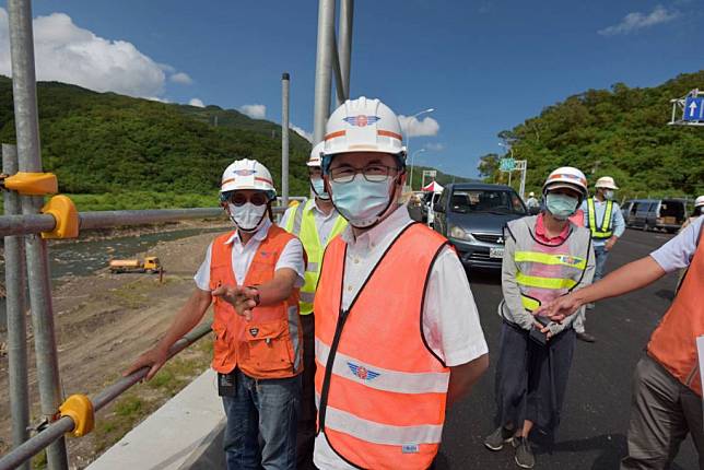 立委劉櫂豪督促南迴公路後續改善工程持續辦理，期打通台東往返屏東的道路瓶頸。（記者鄭錦晴翻攝）