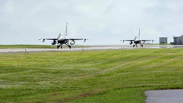 這名上校服務於空軍某戰鬥機聯隊，主要武器裝備是F-16戰機，示意圖。(圖：美國空軍)