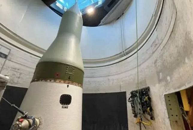 美國空軍原計劃替代「民兵-3」的哨兵導彈，如今預算狂飆 81% 沖到 1.4 兆人民幣，五角大樓連夜踩剎車。 圖 : 翻攝自 騰訊網
