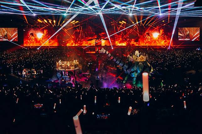 五月天大巨蛋演唱會的場次受到巴威颱風影響。相信音樂提供