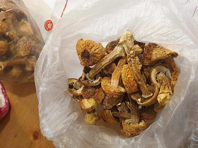 食藥署公布近2月以來240件食品中重金屬監測結果，其中一件皮蛋銅超標，另一件則為巴西蘑菇含重金屬鎘。（圖為巴西蘑菇示意圖） 圖：台北市政府衛生局／提供