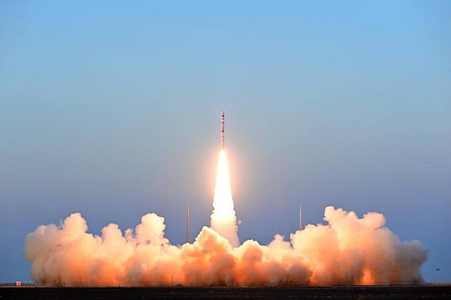 A CERES-1 carrier rocket carrying five satellites blasts off from the Jiuquan Satellite Launch Center in northwest China on Jan. 20, 2025. (Photo by Wang Jiangbo/Xinhua)