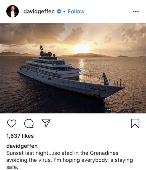 電影公司「夢工廠」蓋芬乘坐豪華遊艇避疫，還在IG附上遊艇照片引起公憤。   圖：翻攝David Geffen IG