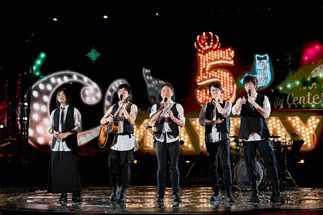 五月天在廣州舉辦「諾亞方舟」演唱會。（圖／相信音樂提供）