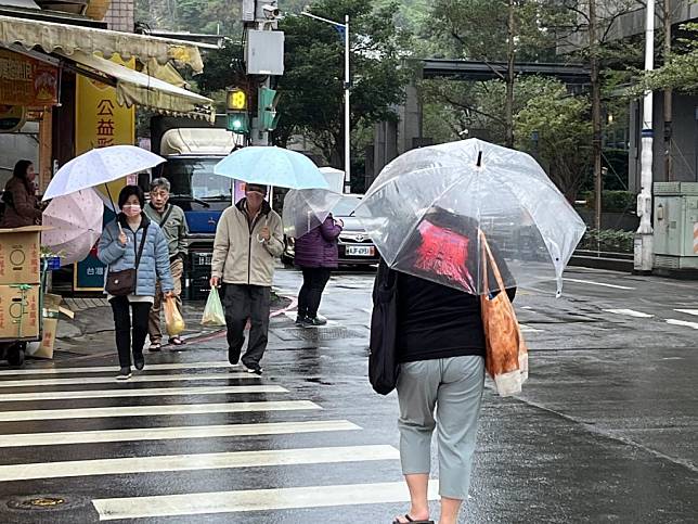 中央氣象站統計，一一三年基隆降雨天最多在七堵區約二百三十天，全國僅排名三十七名，讓基隆人懷疑還是「雨都」嗎？（記者王慕慈攝）