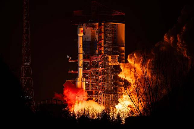 A Long March-3B rocket carrying a test satellite, Shijian-25, blasts off from the Xichang Satellite Launch Center in southwest China's Sichuan Province, Jan. 7, 2025. (Photo by Du Xinxin/Xinhua)