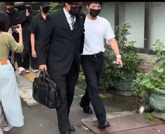 Energy前團員唐振剛對閃兵犯行認罪。張欽攝