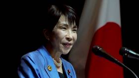 日本首相高市早苗的「台灣有事」發言引發中國強烈反彈。圖為她11月1日在南韓APEC峰會後的記者會上發言。美聯社