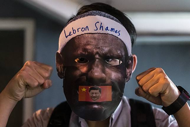Is LeBron James the NBA’s new villain? Photo: Bloomberg